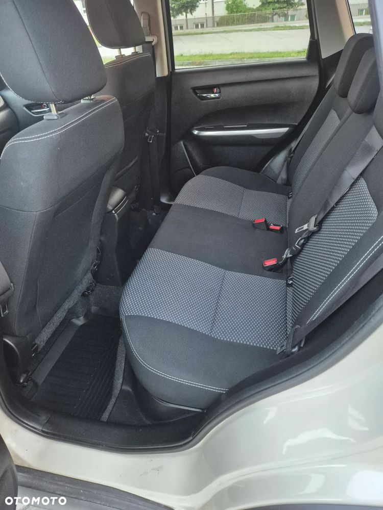 Suzuki Vitara 1.4 Boosterjet Premium 2WD - 5