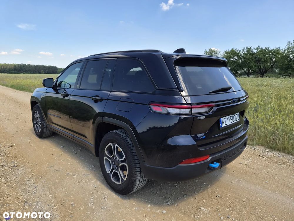 Jeep Grand Cherokee - 9