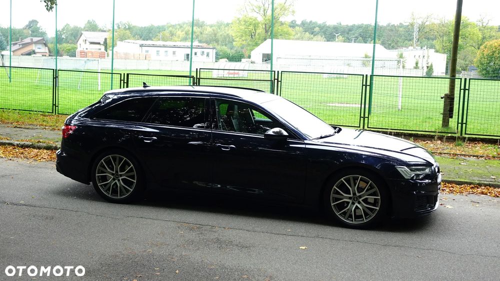 Audi S6 Avant - 36