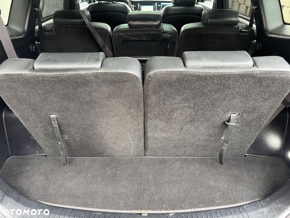 Kia Carens 1.7 CRDi Edition 7 - 24