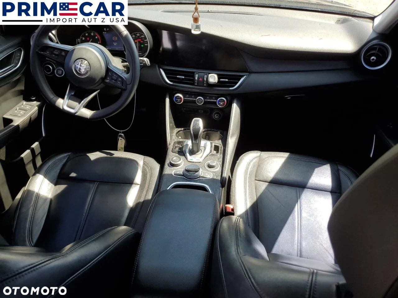 Alfa Romeo Giulia - 8