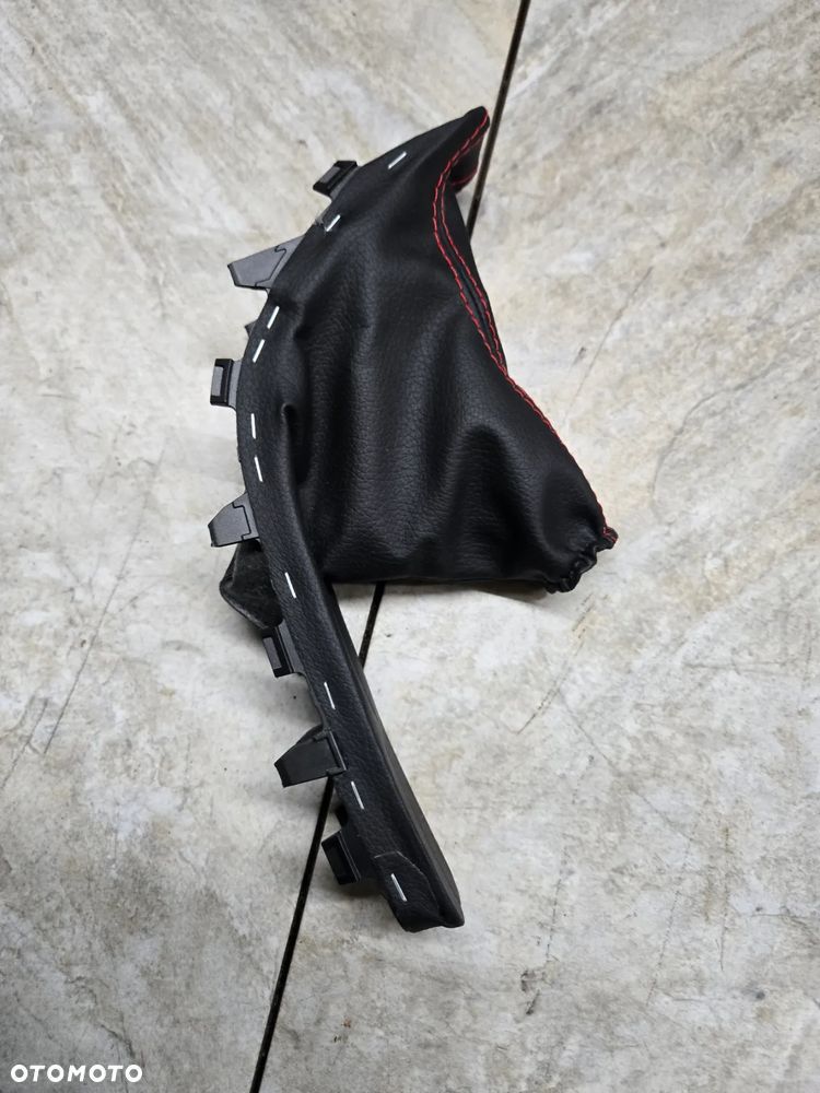 SKODA OCTAVIA III RS VRS  ZESTAW MIESZKÓW Z CZERWONĄ NITKĄ - 7