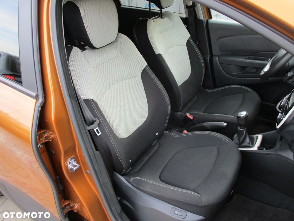 Renault Captur ENERGY TCe 90 Experience - 9