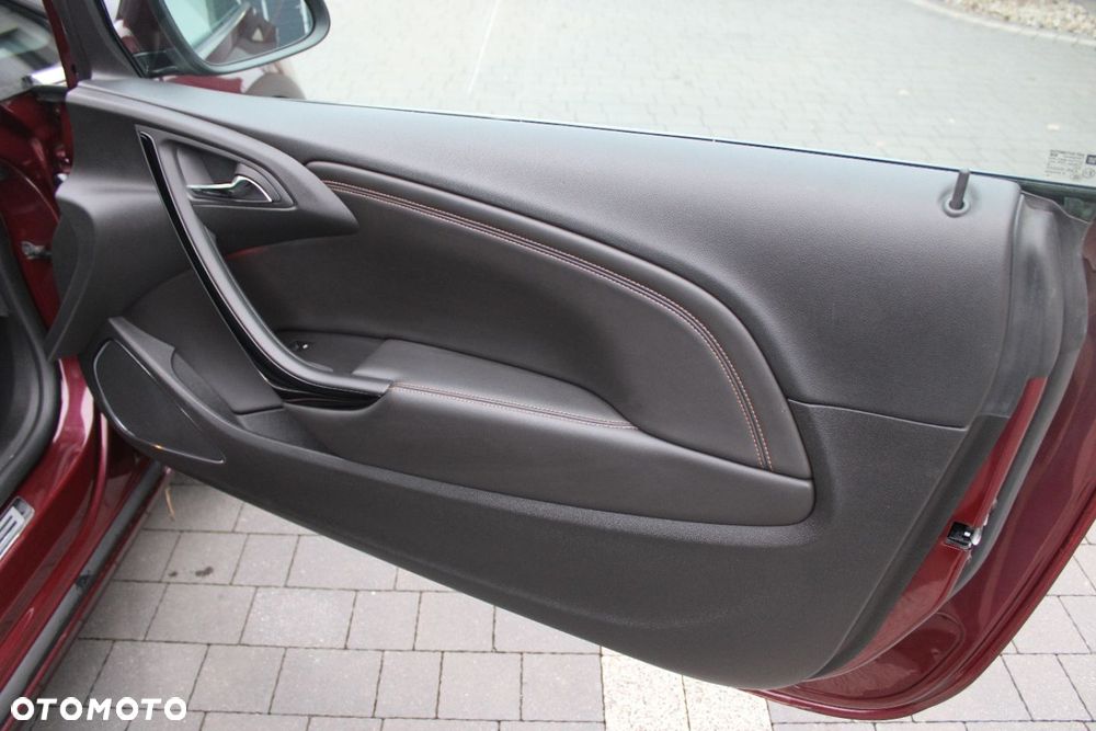 Opel Cascada - 20