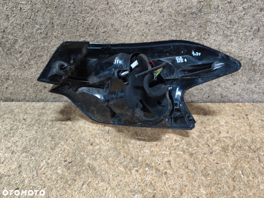 LAMPA TYŁ TYLNA LEWA CITROEN DS4 - 4