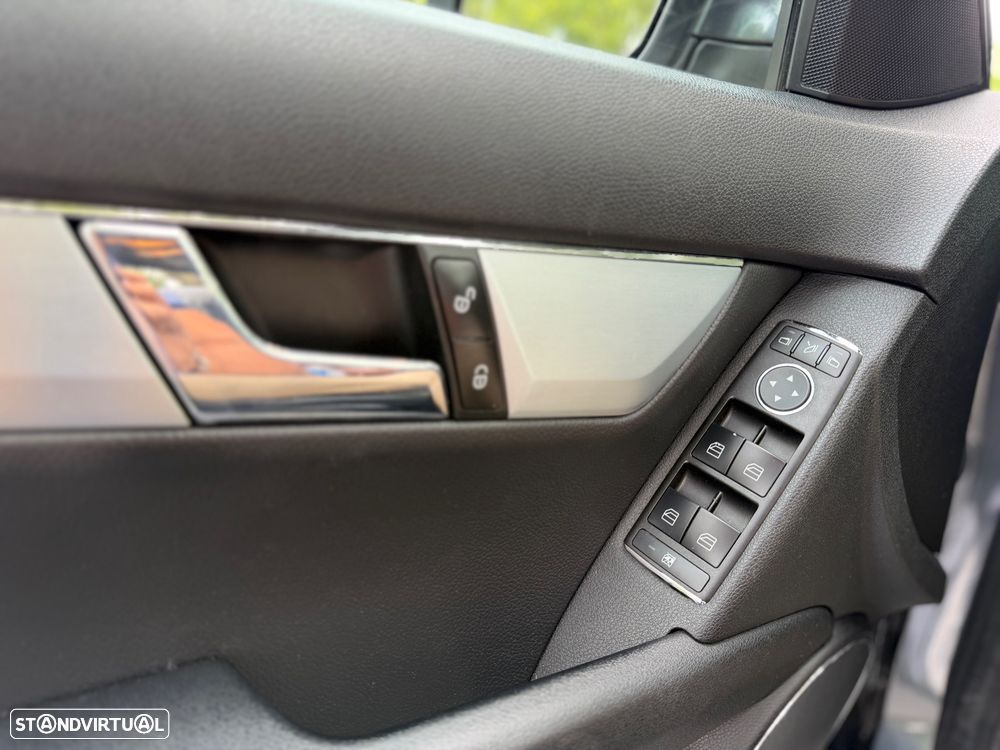 Mercedes-Benz C 220 CDI Avantgarde - 25