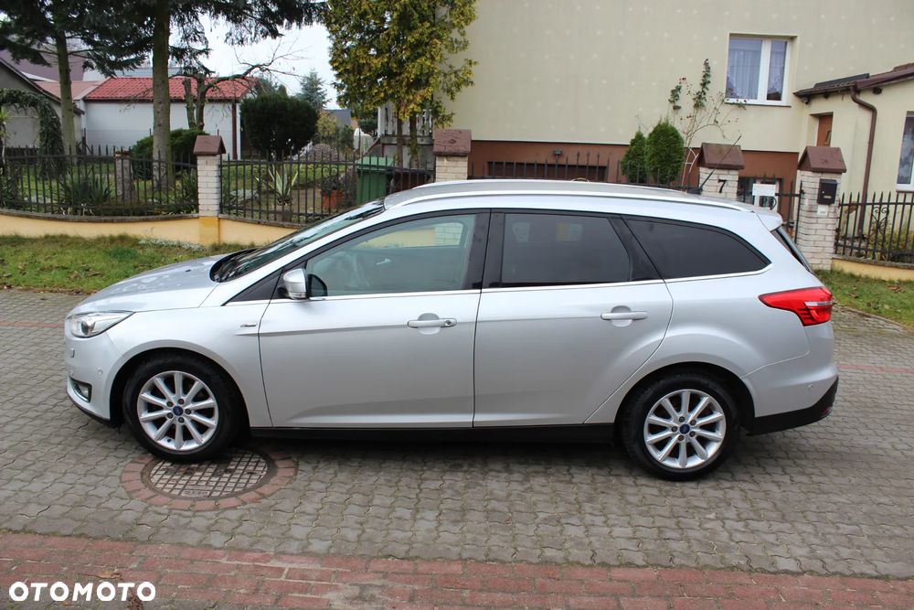 Ford Focus Turnier 1.5 EcoBlue Start-Stopp-System ST-LINE X - 27