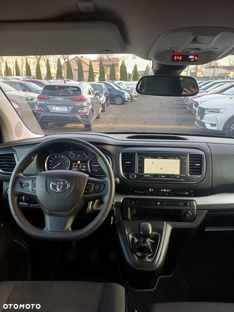 Toyota Proace Verso 2,0-l-D-4D L2 (8-Si.) Family - 23