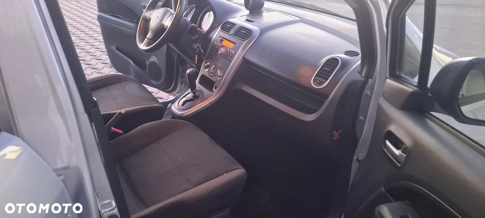 Opel Agila 1.2 Automatik Edition - 26