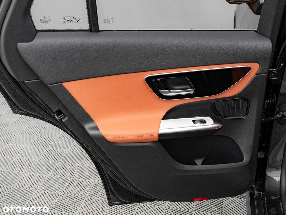 Mercedes-Benz GLC - 20