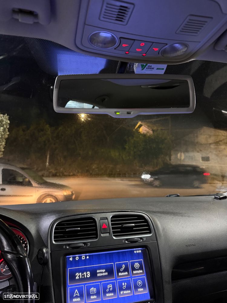 VW Golf 2.0 TDi Confortline - 15