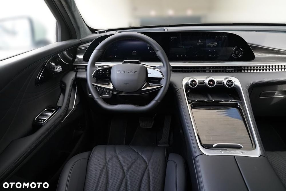 Omoda 9 1.5 Super Hybrid Exclusive AWD - 13