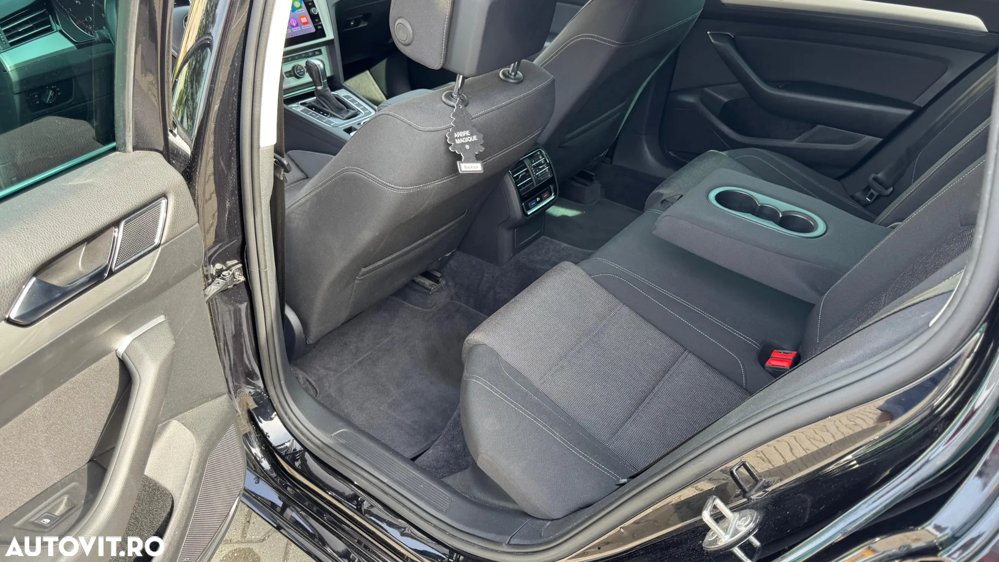 Volkswagen Passat Variant 2.0 TDI DSG (BlueMotion Technology) Comfortline - 20