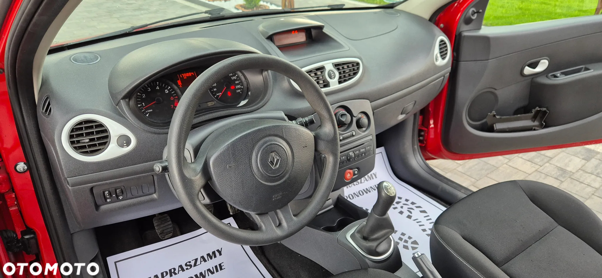 Renault Clio - 18