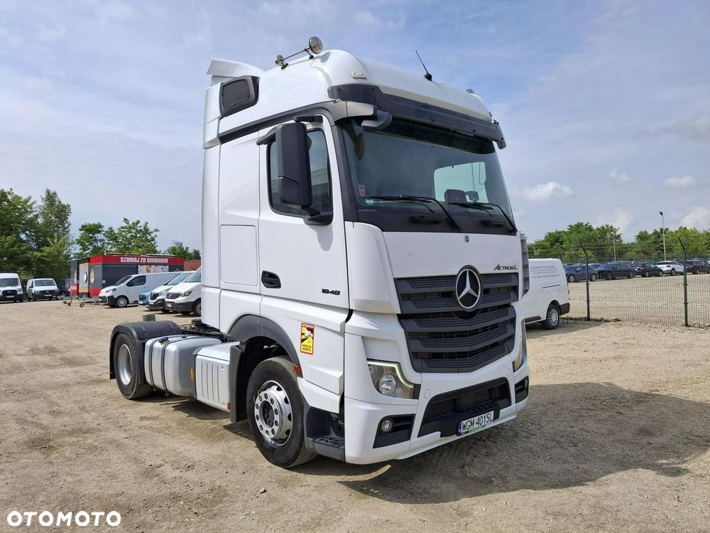 Mercedes-Benz Actros - 1