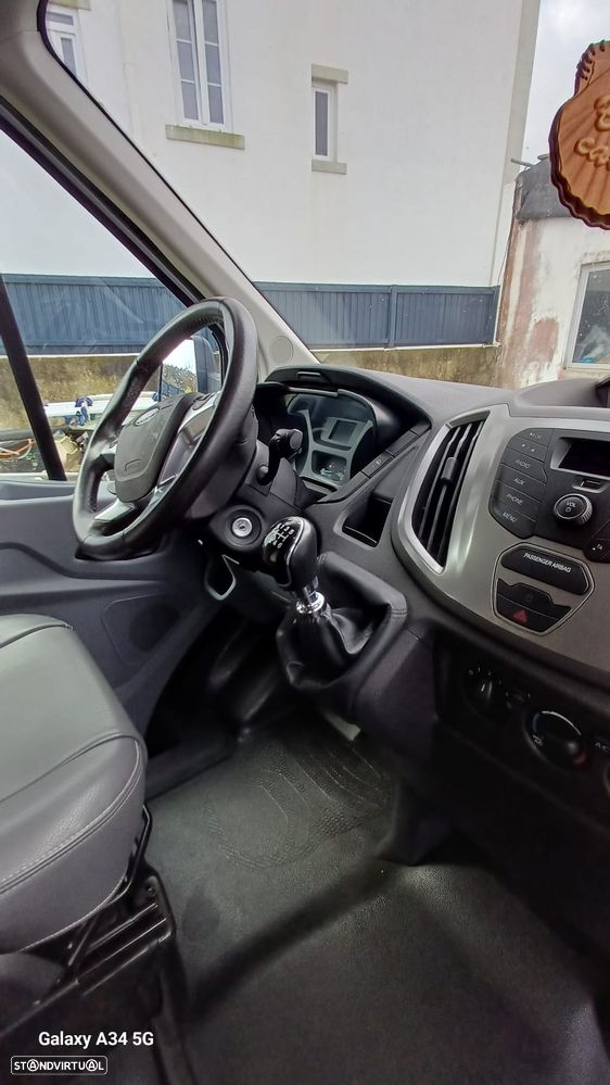 Ford Transit Challenger - 13