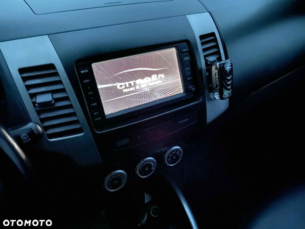 Citroën C-Crosser 2.2 HDi Exclusive - 20