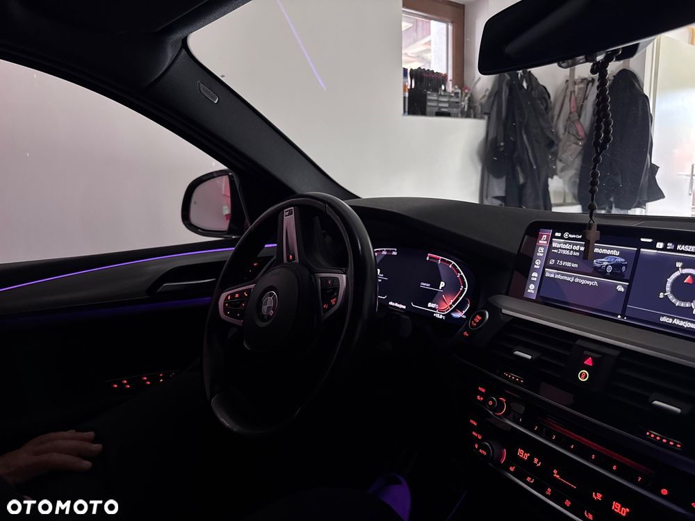 BMW X4 xDrive20d - 17