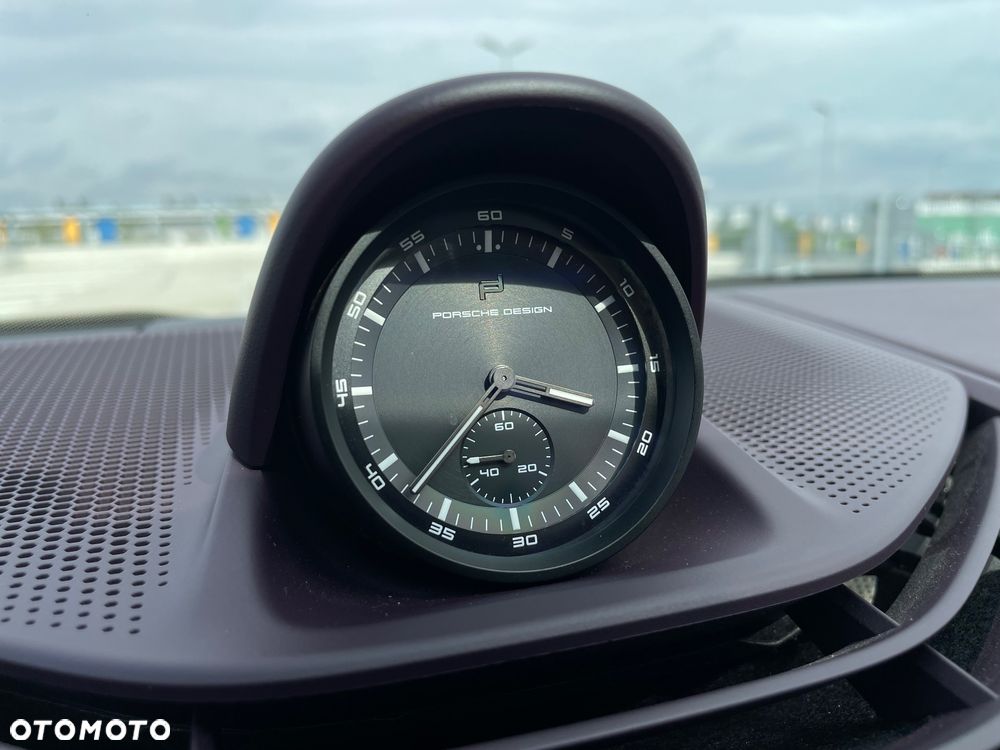 Porsche Taycan 4S Performance Plus - 19