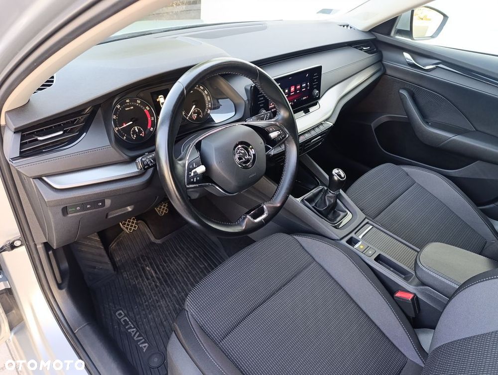 Skoda Octavia 1.5 TSI GPF ACT Ambition - 17