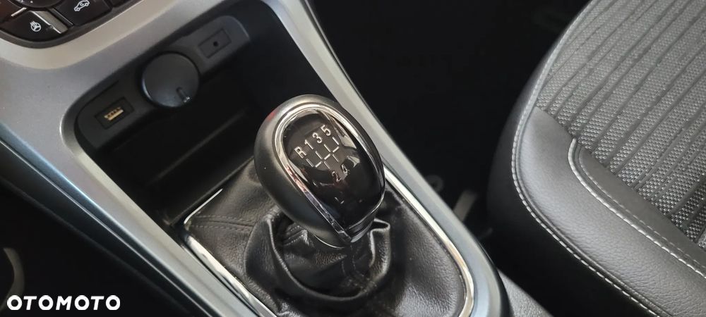 Opel Astra - 18