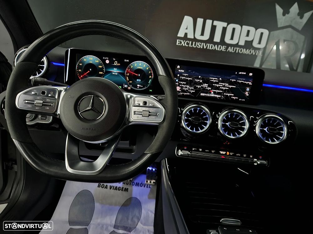 Mercedes-Benz A 250 Limousine e AMG Line - 12