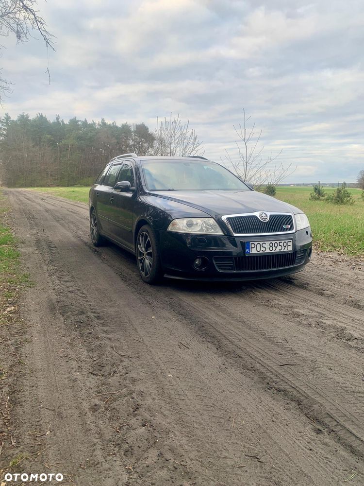 Skoda Octavia 2.0 TDI RS - 2