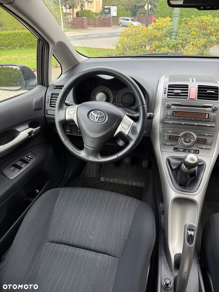 Toyota Auris 1.6 VVT-i Prestige - 13