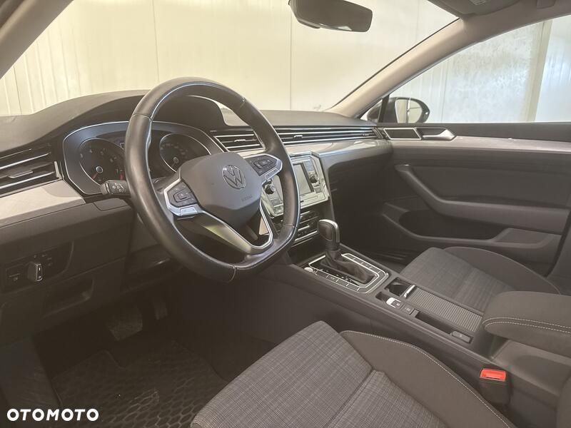 Volkswagen Passat 1.5 TSI EVO Business DSG - 10
