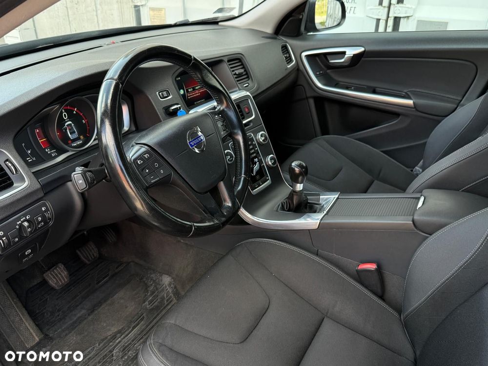 Volvo S60 D3 Kinetic - 10