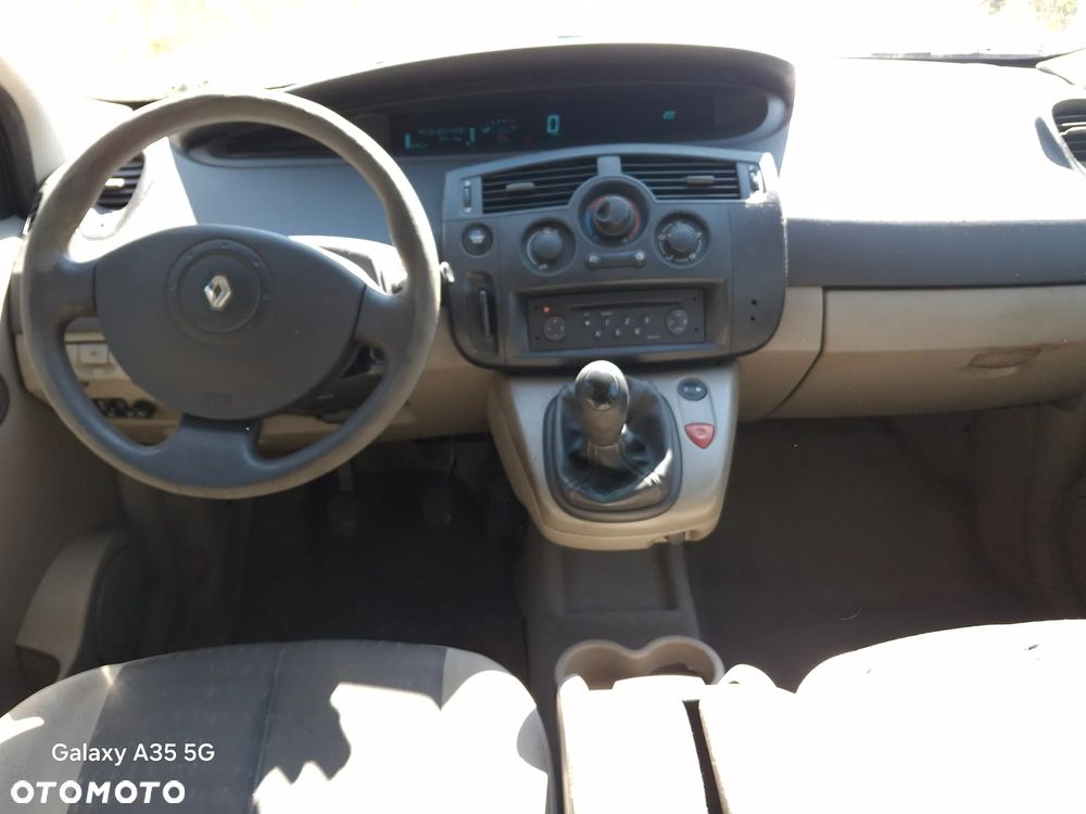 Renault Scenic 1.6 16V Alize - 7