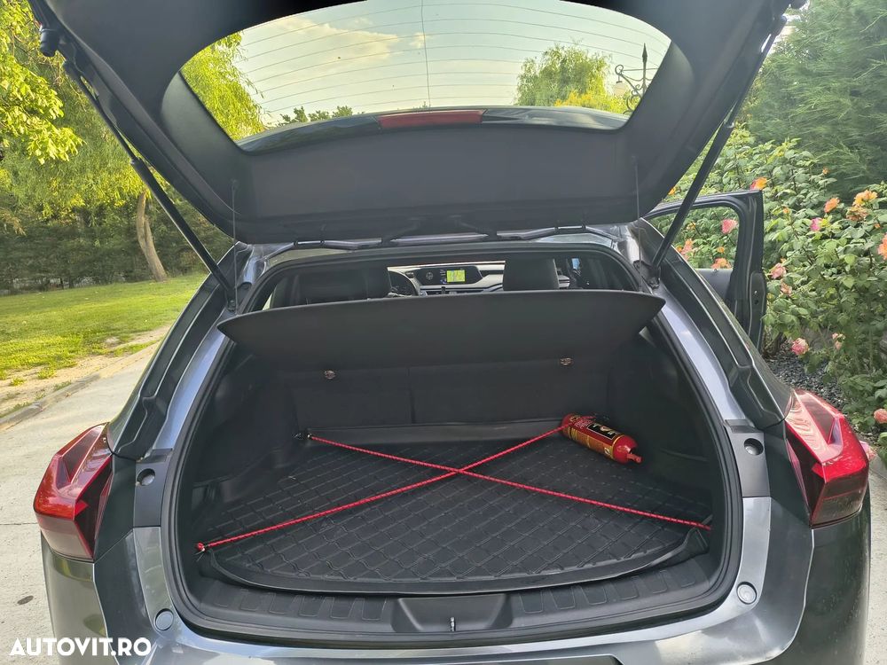 Lexus UX 250h Business Edition - 18