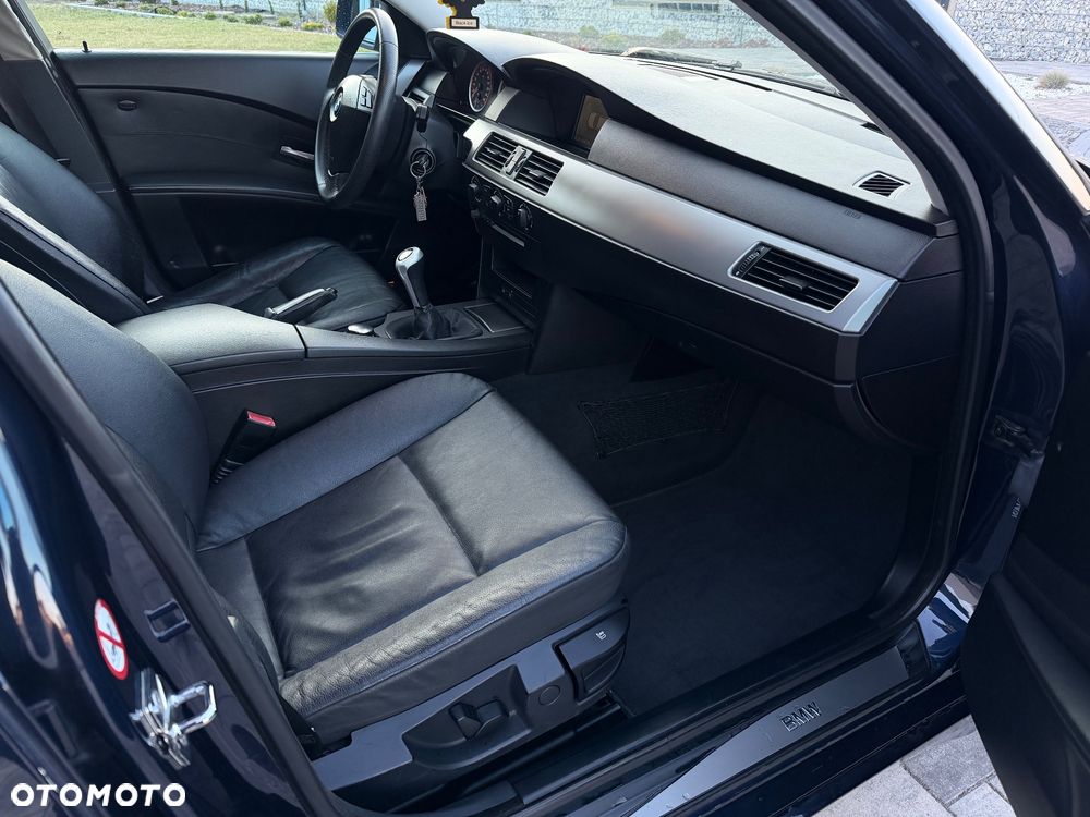 BMW Seria 5 - 16