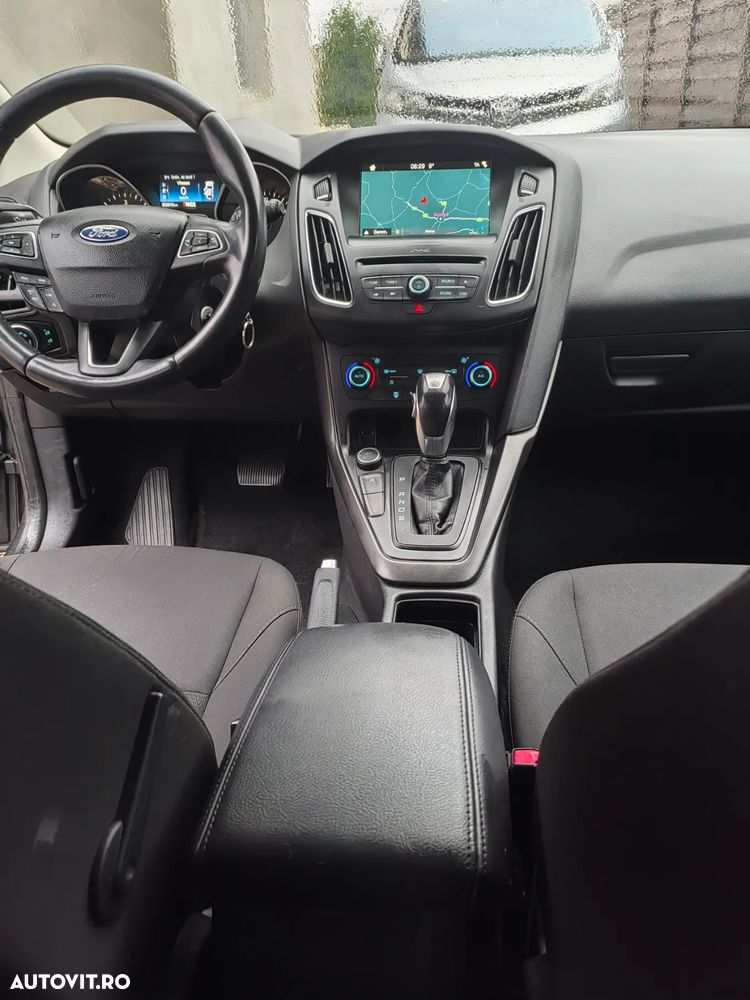 Ford Focus 1.5 TDCi DPF Start-Stopp-System Aut. Titanium - 5