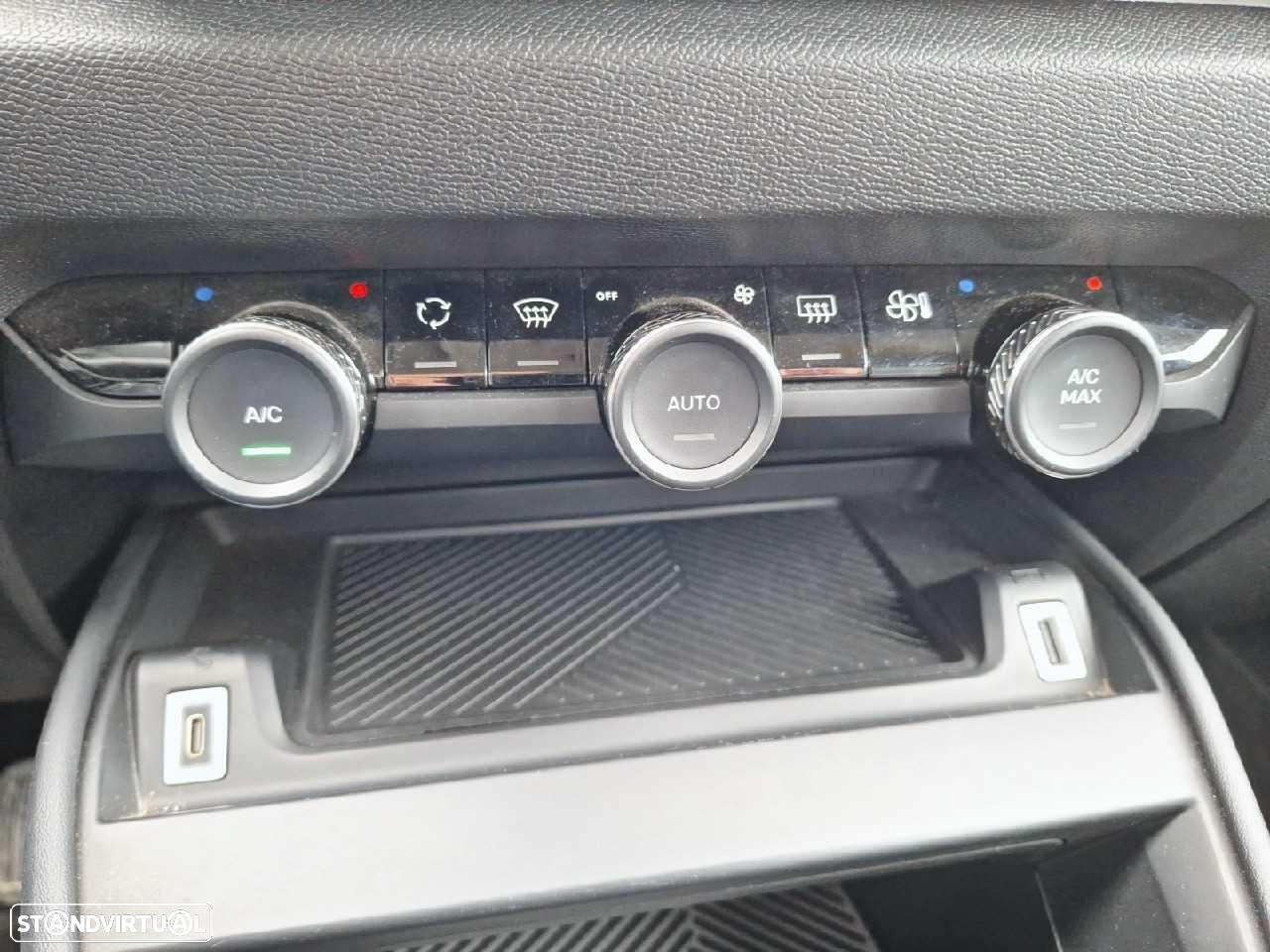 Citroën C4 1.2 PureTech Feel Pack - 13