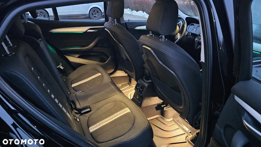 BMW X2 xDrive20d - 11