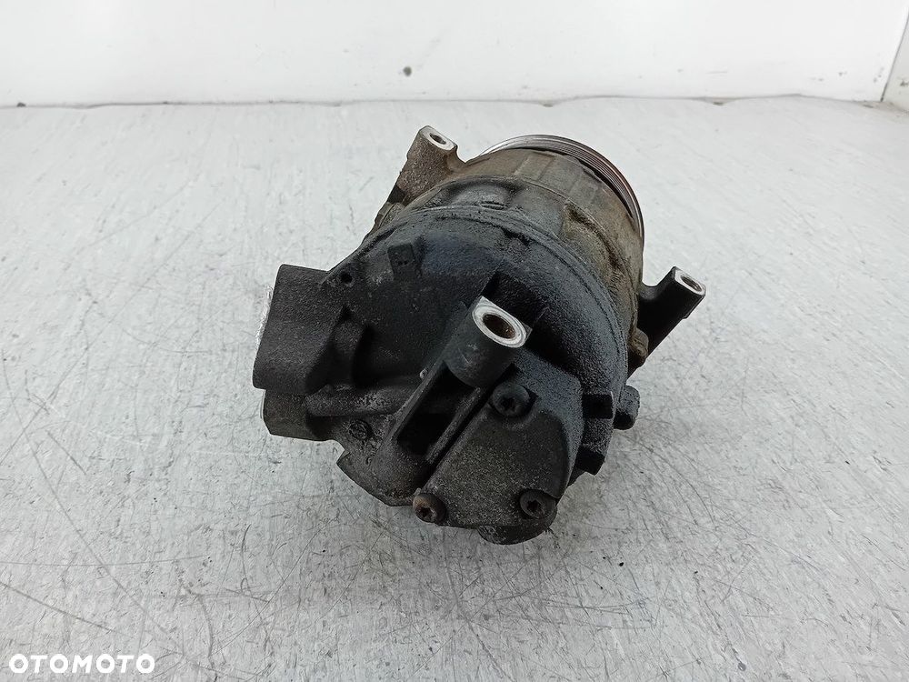 POMPA, SPRĘŻARKA KLIMATYZACJI RENAULT LAGUNA III 506041-0471 2.0 DCI - 2