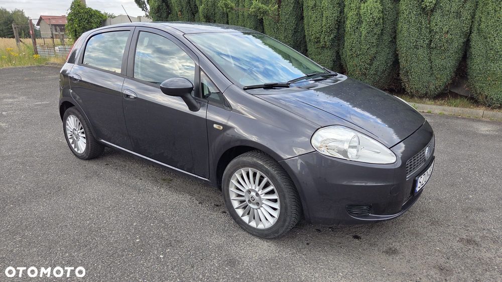 Fiat Punto 1.4 16V Dynamic - 8