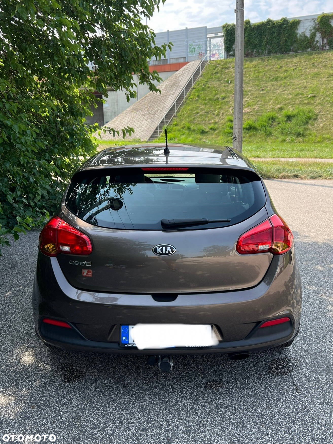 Kia Ceed - 4