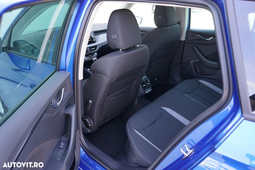 Skoda Kamiq 1.0 TSI DSG Selection - 27