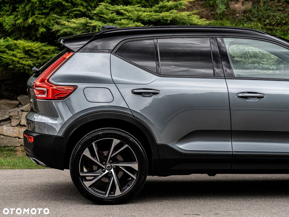 Volvo XC 40 D4 AWD R-Design - 7
