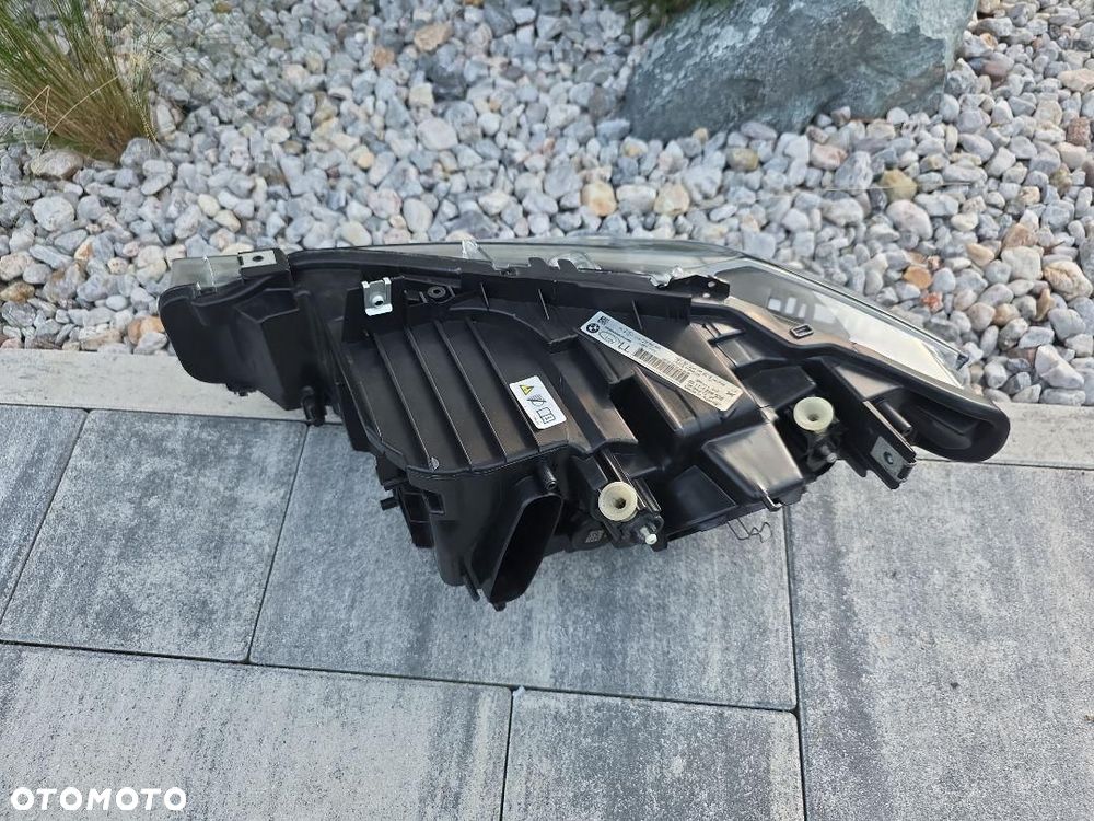 BMW 3 F30 F31 Lampa prawa przód Bi-Xenon Led 6311-7259526 - 9