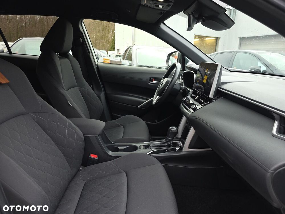 Toyota Corolla Cross - 7