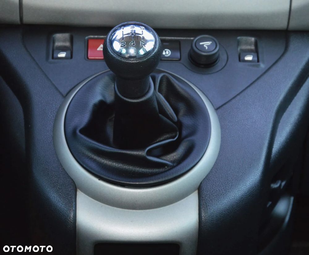 Peugeot Partner - 22