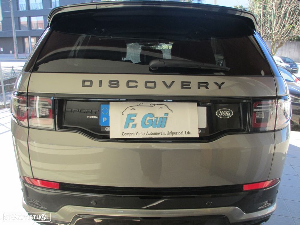 Land Rover Discovery Sport 1.5 I3 P300e AWD R-Dynamic SE - 33
