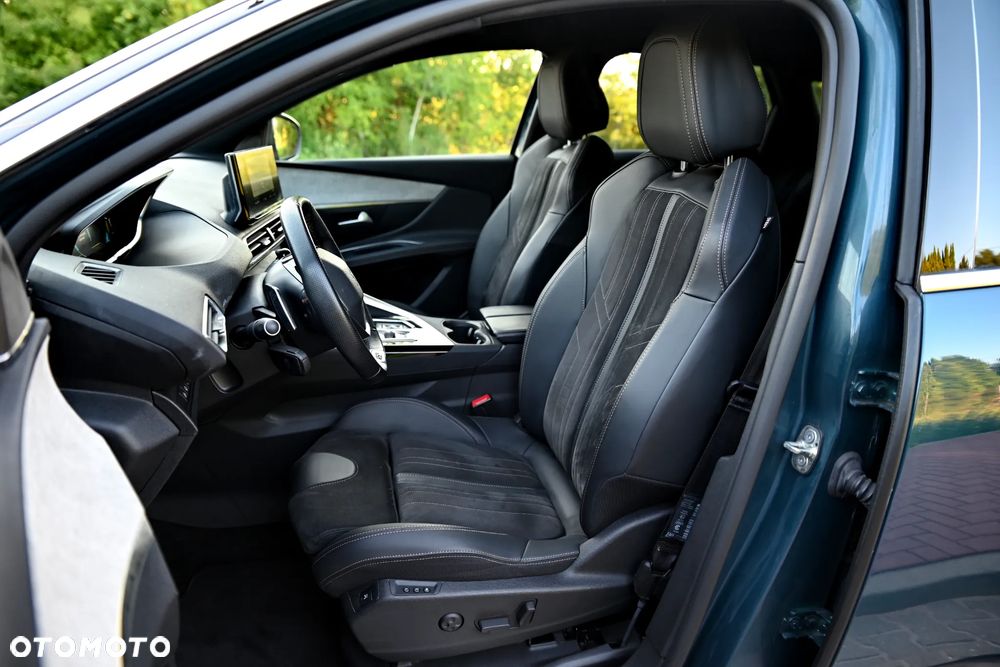Peugeot 3008 225 e-EAT8 GT Pack - 26