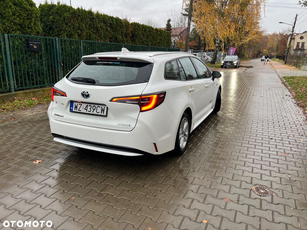 Toyota Corolla 1.8 Hybrid Comfort - 10