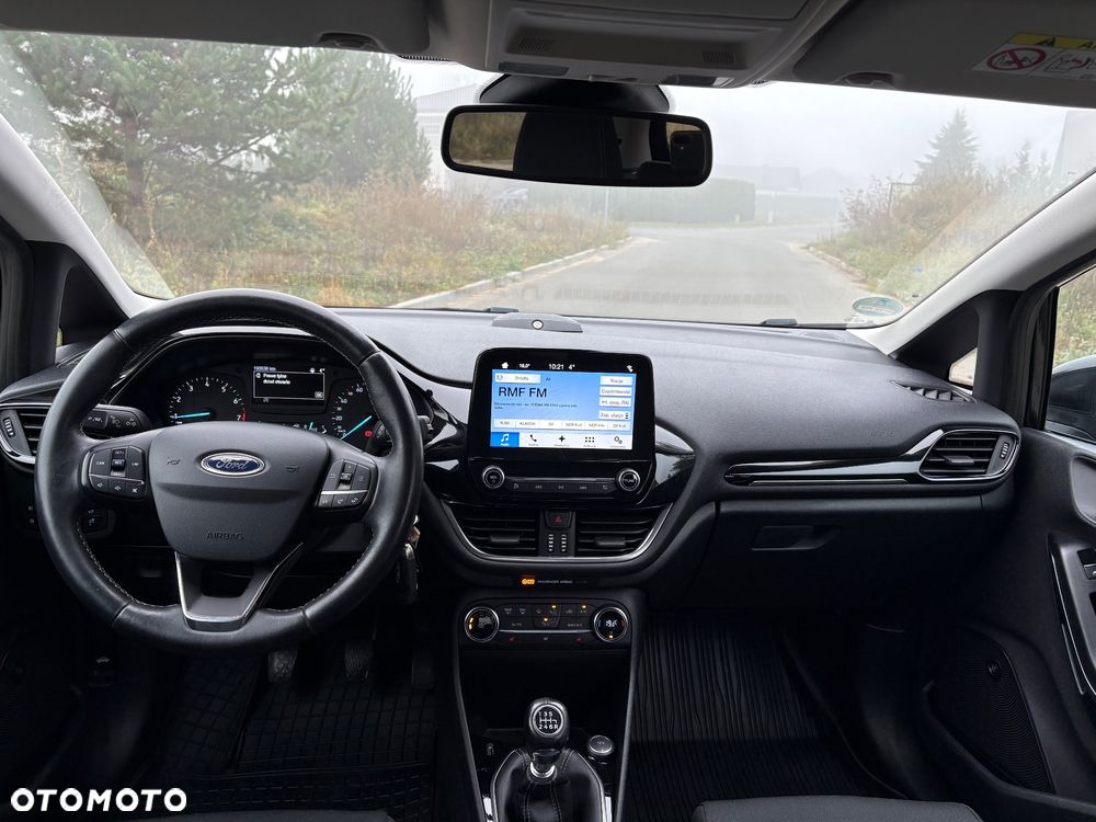 Ford Fiesta 1.0 EcoBoost S&S TITANIUM - 8