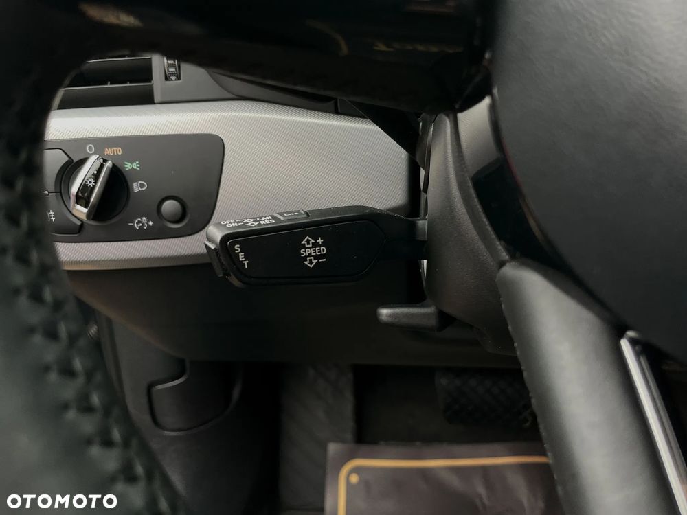 Audi A4 Limousine 2.0 TFSI ultra S tronic - 28