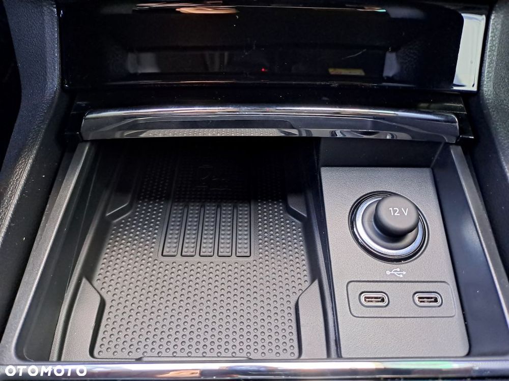 Skoda Karoq 1.5 TSI ACT Sportline DSG - 15